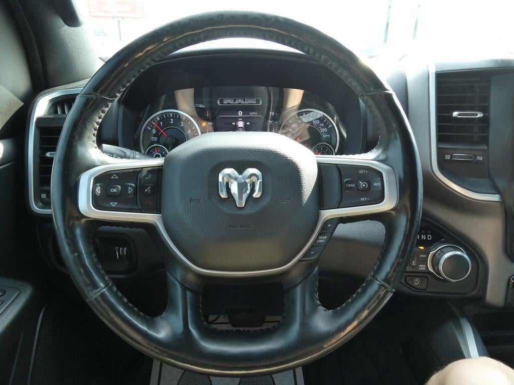 2020 RAM 1500 Big Horn 4x4 Crew Cab 5'7" Box