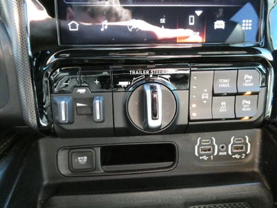 2023 RAM 1500 Limited 4x4 Crew Cab 5'7" Box