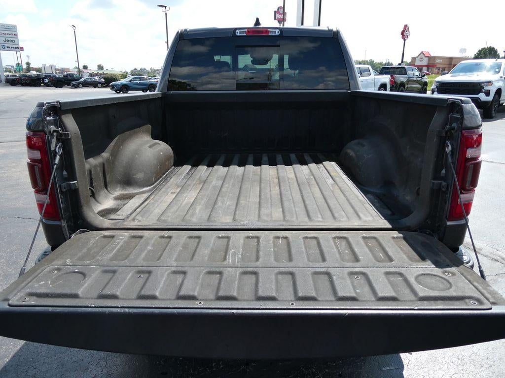 2021 RAM 1500 Laramie 4x4 Crew Cab 5'7" Box