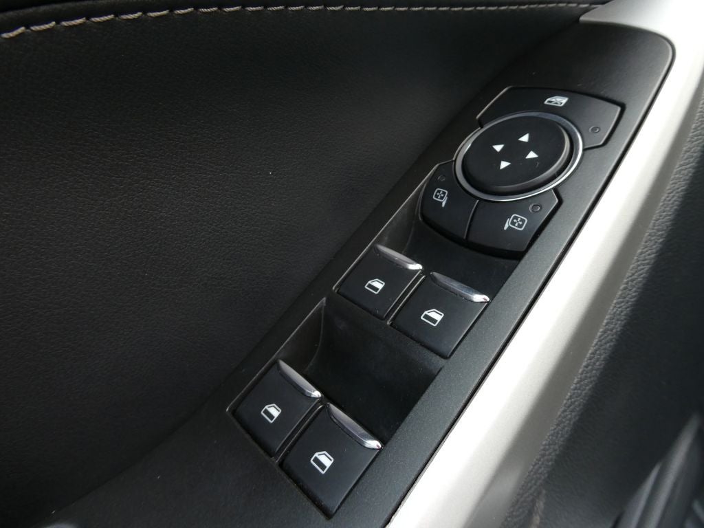 2021 Ford Explorer XLT 4WD
