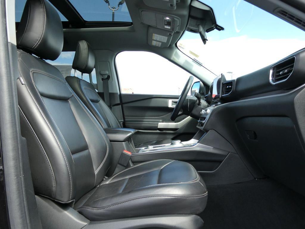 2023 Ford Explorer XLT 4WD