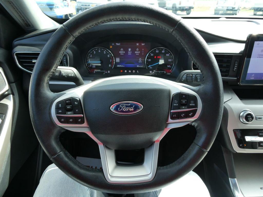 2023 Ford Explorer XLT 4WD