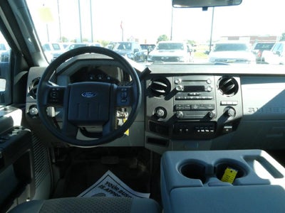 2015 Ford Super Duty F-250 SRW 4WD Crew Cab 6-3/4 Ft Box XL