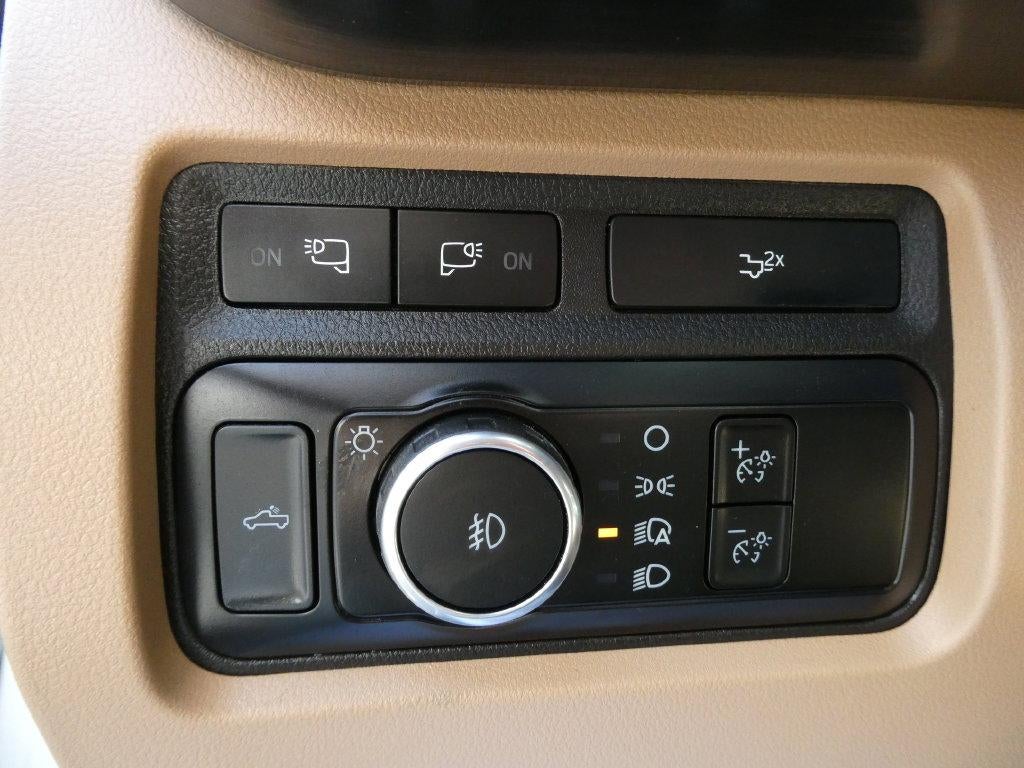 2024 Ford Super Duty F-250 SRW LARIAT 4WD Crew Cab 6.75' Box