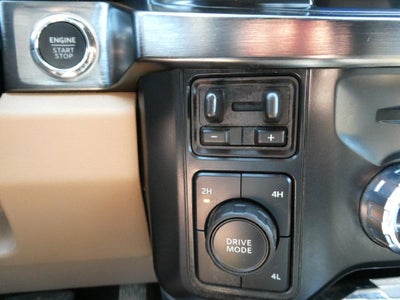 2024 Ford Super Duty F-250 SRW LARIAT 4WD Crew Cab 6.75' Box