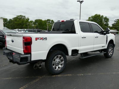 2023 Ford Super Duty F-250 SRW LARIAT 4WD Crew Cab 6.75' Box