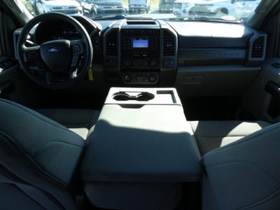 2020 Ford Super Duty F-350 SRW XL 4WD Crew Cab 6.75' Box