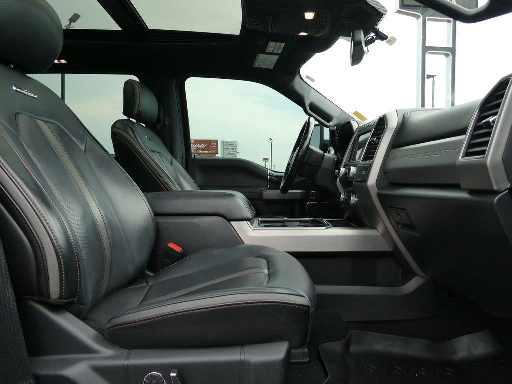 2021 Ford Super Duty F-350 SRW Platinum 4WD Crew Cab 6.75' Box