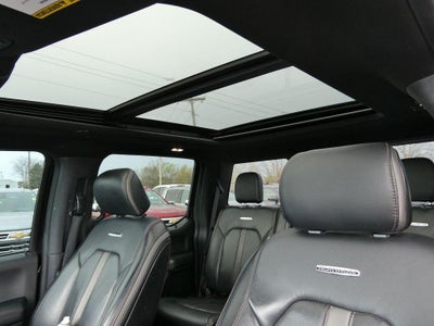 2021 Ford Super Duty F-350 SRW Platinum 4WD Crew Cab 6.75' Box