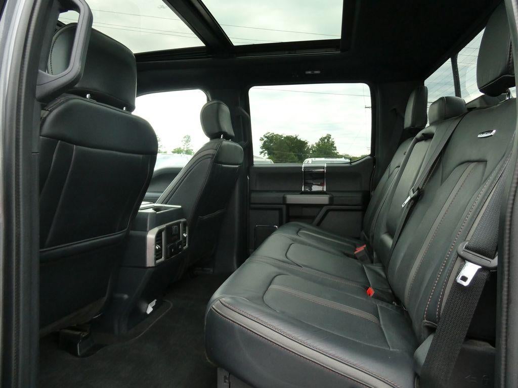 2022 Ford Super Duty F-350 SRW Platinum 4WD Crew Cab 6.75' Box