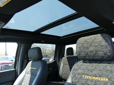 2022 Ford F-150 Tremor 4WD SuperCrew 5.5' Box