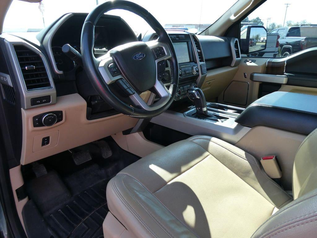 2017 Ford F-150 Lariat 4WD SuperCrew 5.5' Box