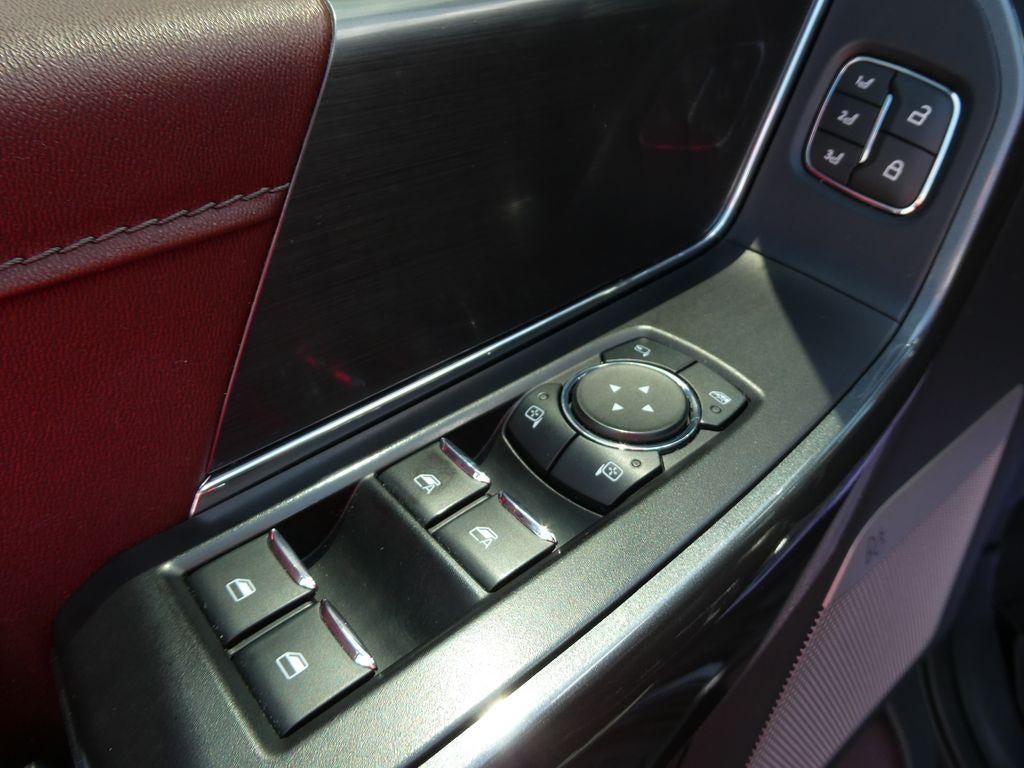 2023 Ford F-150 LARIAT 4WD SuperCrew 5.5' Box