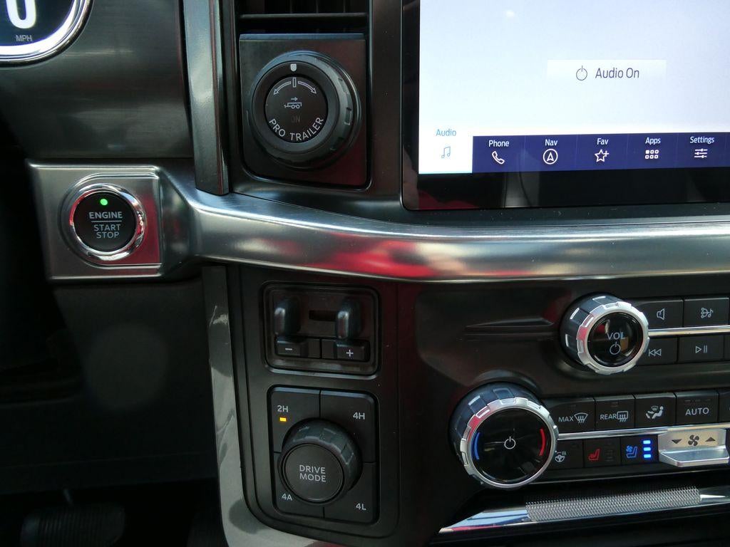 2023 Ford F-150 LARIAT 4WD SuperCrew 5.5' Box