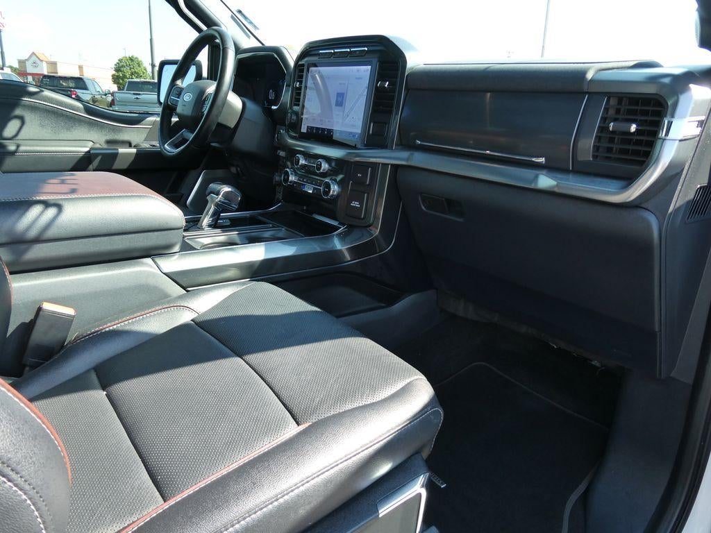 2022 Ford F-150 LARIAT 4WD SuperCrew 5.5' Box