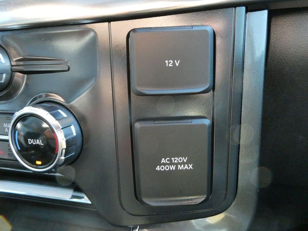 2022 Ford F-150 LARIAT 4WD SuperCrew 5.5' Box
