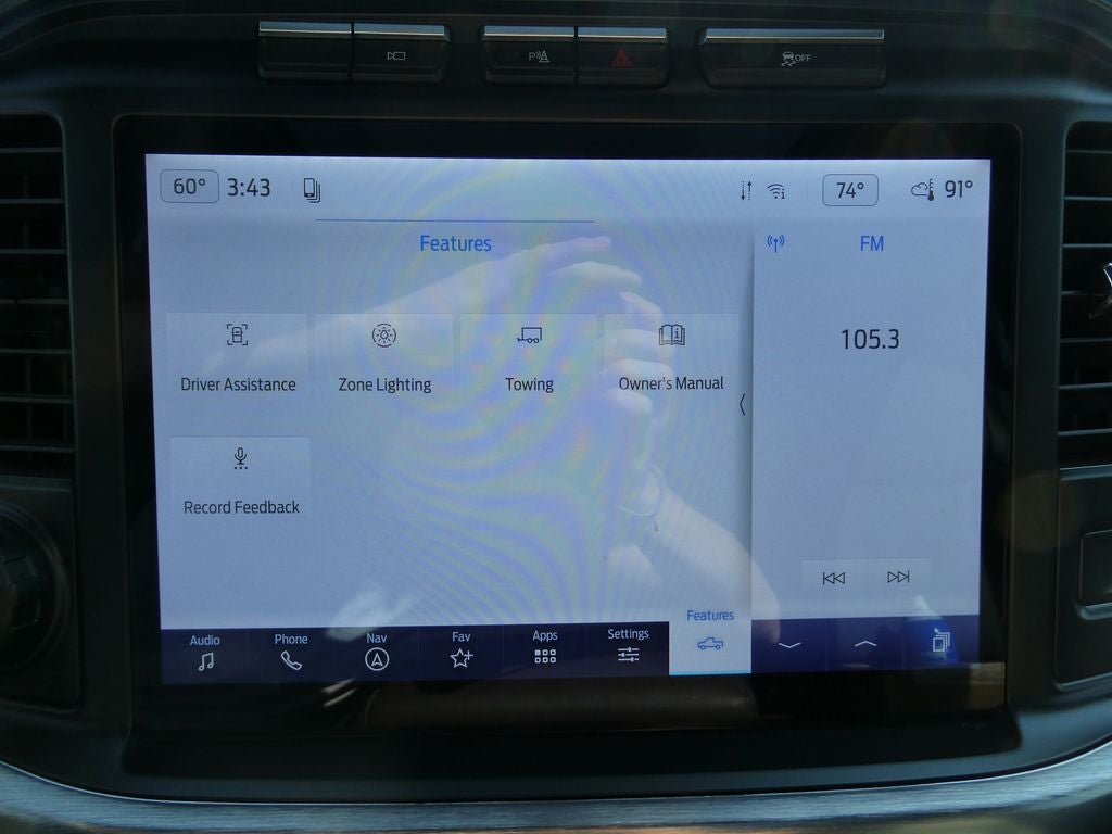 2022 Ford F-150 LARIAT 4WD SuperCrew 5.5' Box