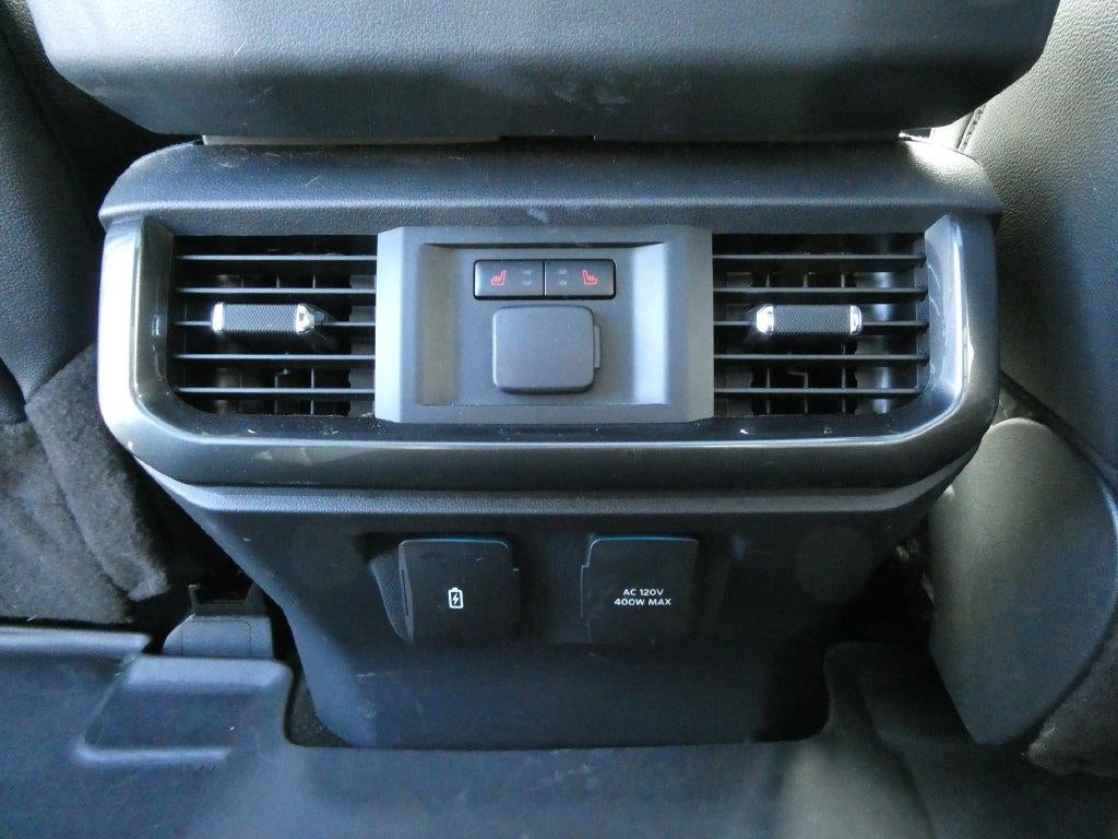 2022 Ford F-150 LARIAT 4WD SuperCrew 5.5' Box