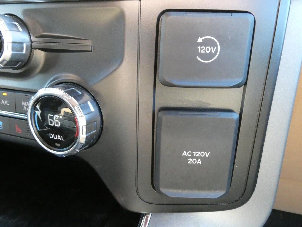 2021 Ford F-150 LARIAT 4WD SuperCrew 5.5' Box