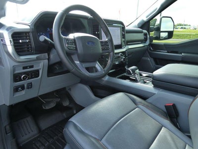 2025 Ford F-150 LARIAT 4WD SuperCrew 5.5' Box