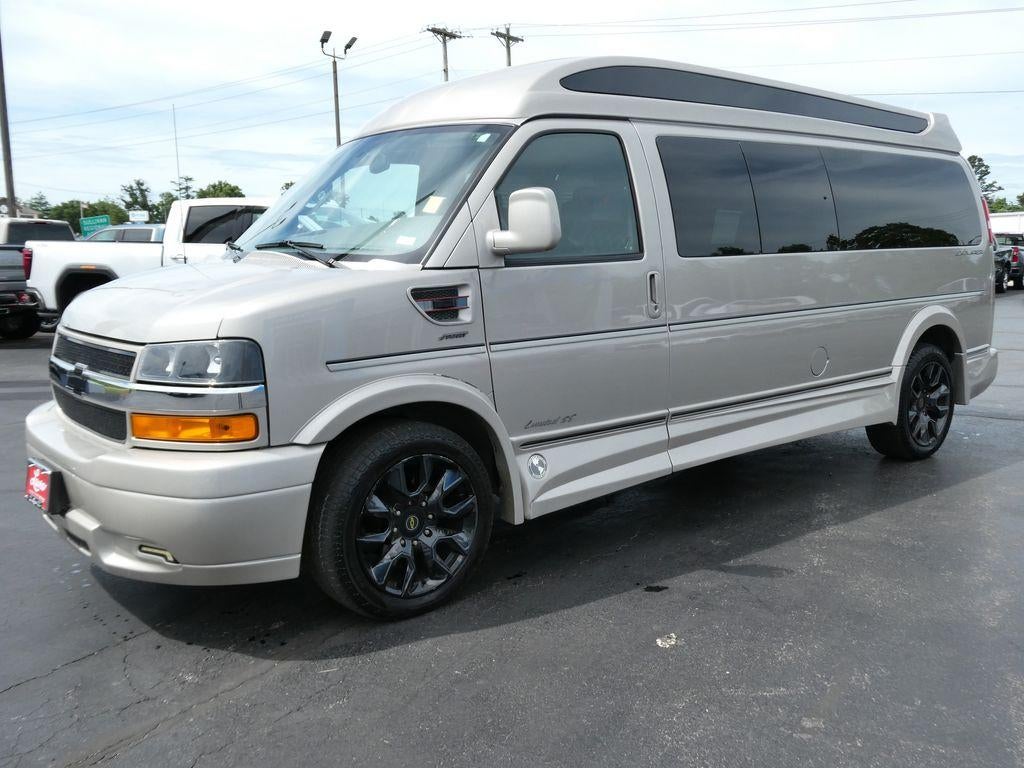 2023 Chevrolet Express Cargo Van 2500 Extended Wheelbase Rear-Wheel Drive
