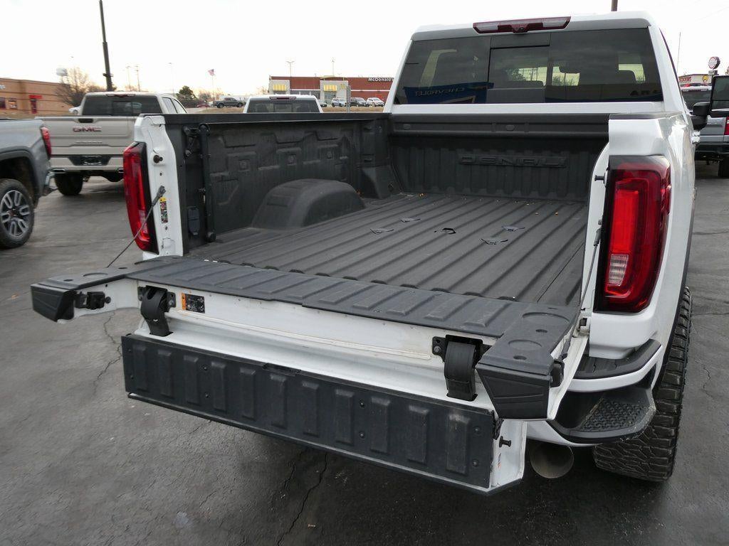 2023 GMC Sierra 3500HD Crew Cab Standard Box 4-Wheel Drive Denali