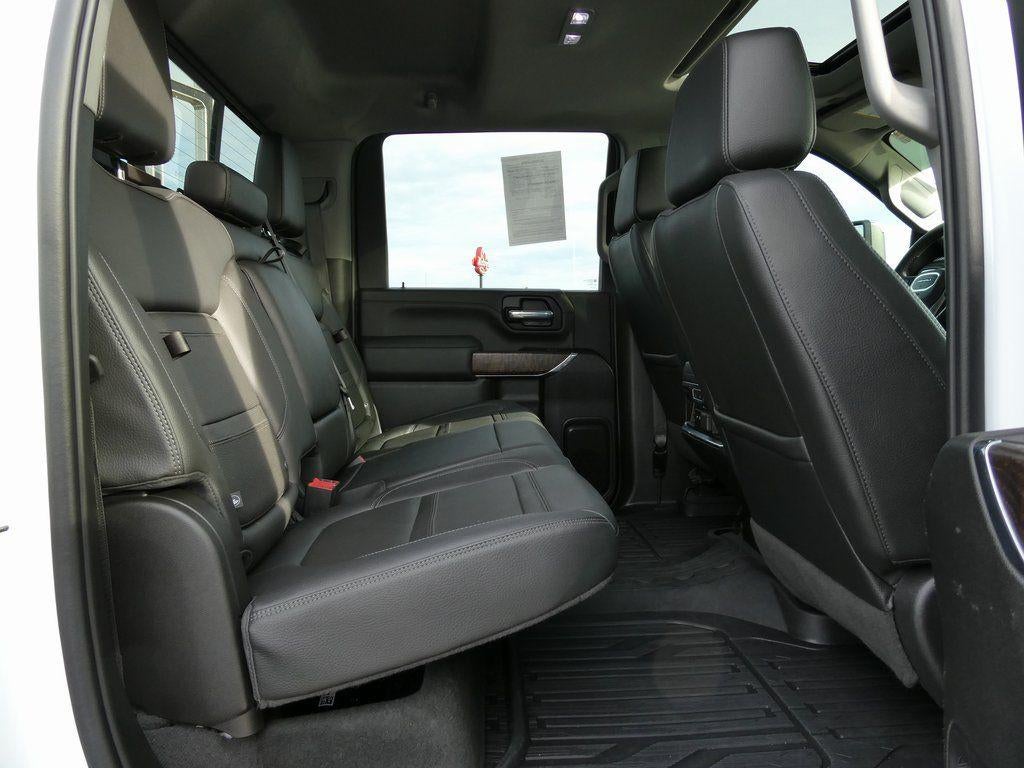 2023 GMC Sierra 3500HD Crew Cab Standard Box 4-Wheel Drive Denali