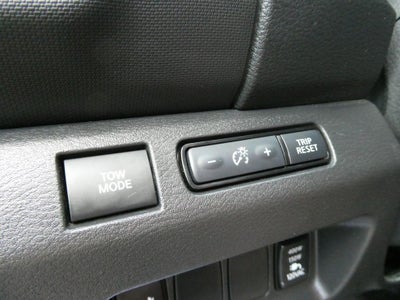2022 Nissan Frontier Crew Cab 4x4 PRO-4X Auto