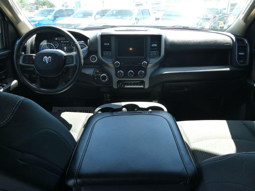 2020 RAM 2500 Tradesman 4x4 Crew Cab 6'4" Box