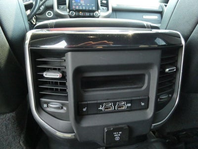 2020 RAM 2500 Laramie 4x4 Crew Cab 6'4" Box