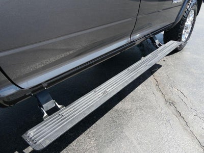 2020 RAM 2500 Laramie 4x4 Crew Cab 6'4" Box