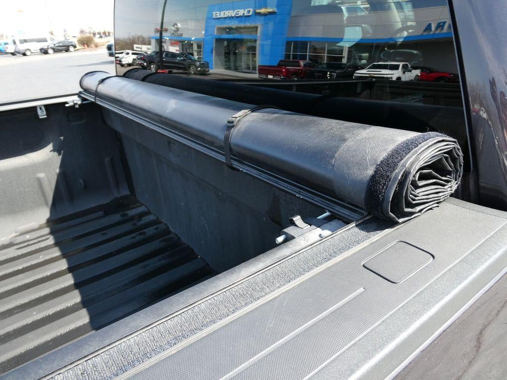 2015 Chevrolet Silverado 1500 Crew Cab Standard Box 4-Wheel Drive LT