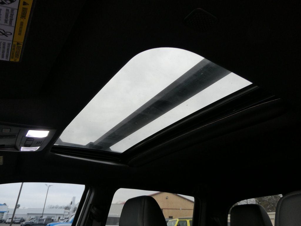 2023 Toyota Tacoma 4WD 4WD SR Double Cab 5' Bed V6 AT (GS)