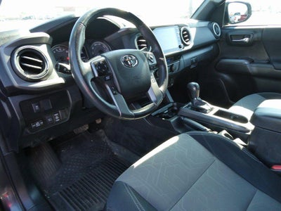 2022 Toyota Tacoma 4WD 4WD SR Double Cab 5' Bed V6 AT (GS)