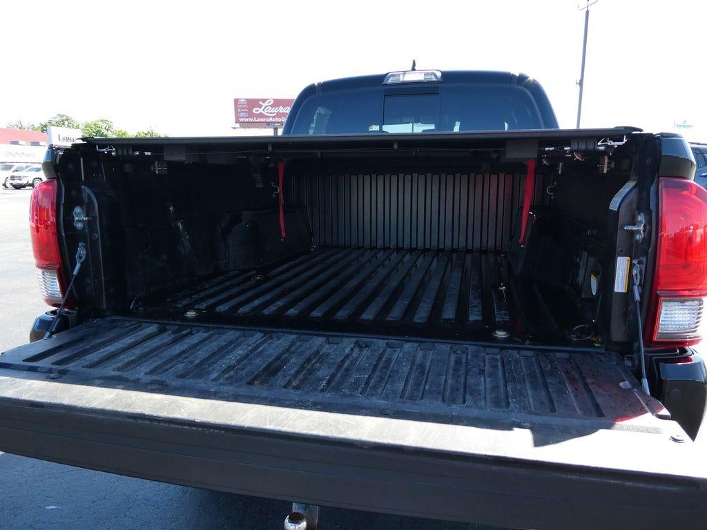 2019 Toyota Tacoma 4WD 4WD TRD Off Road Double Cab 5' Bed V6 MT (Natl)