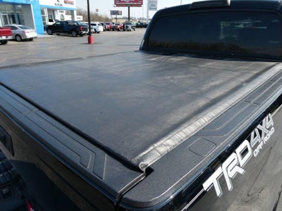 2018 Toyota Tundra 4WD 4WD Limited CrewMax 5.5' Bed 5.7L FFV (SE)