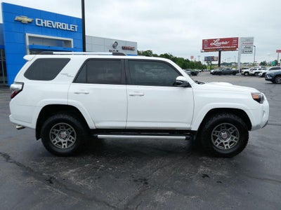 2018 Toyota 4Runner TRD Off Road Premium 4WD (Natl)