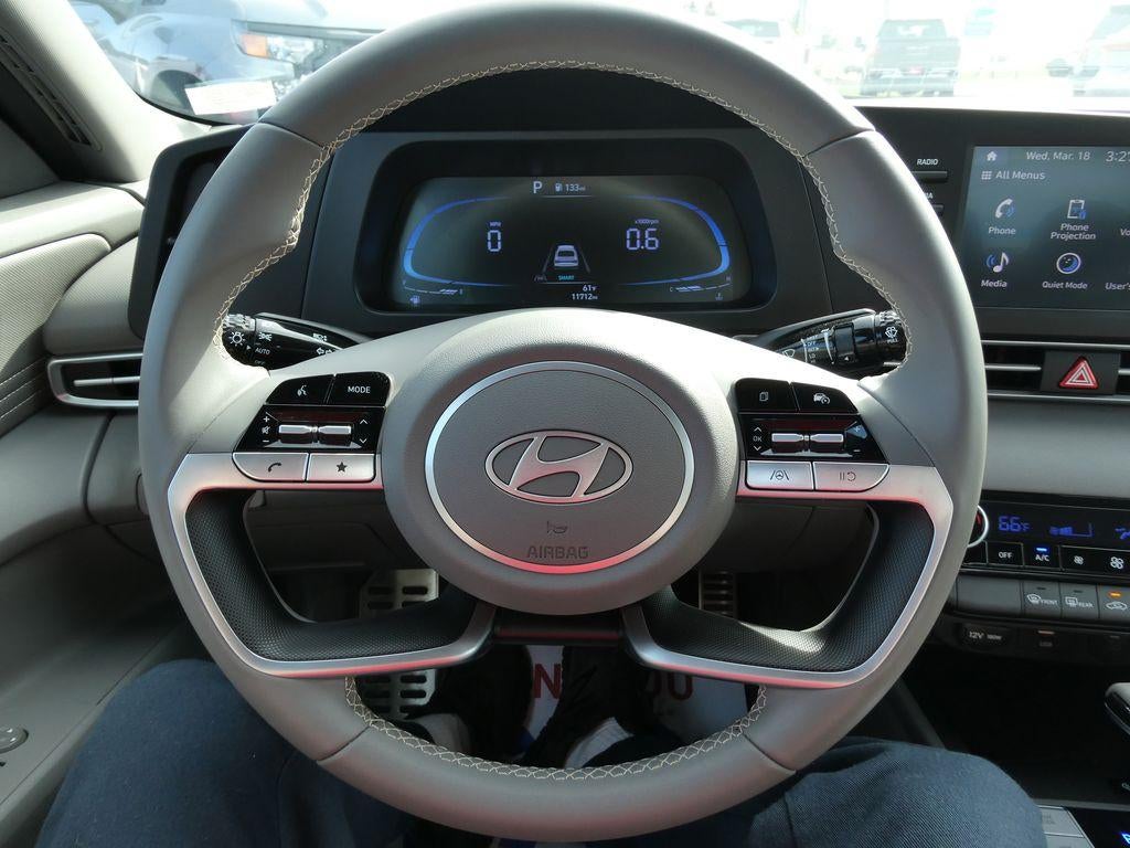 2025 Hyundai ELANTRA SEL Sport IVT