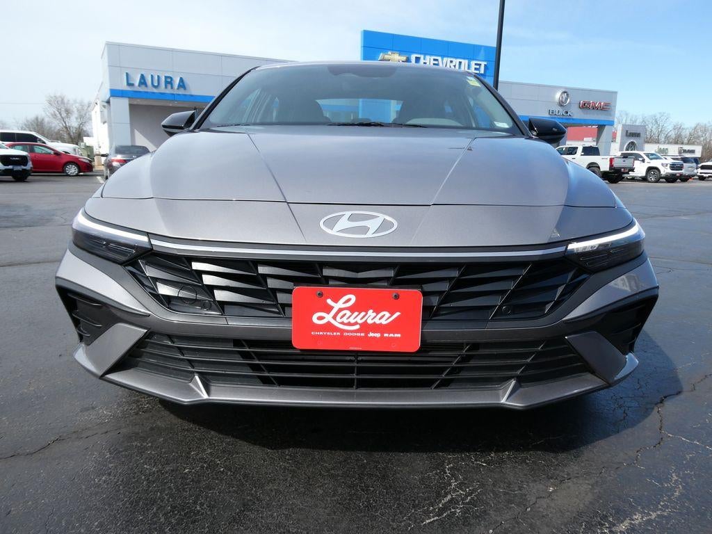 2025 Hyundai ELANTRA SEL Sport IVT