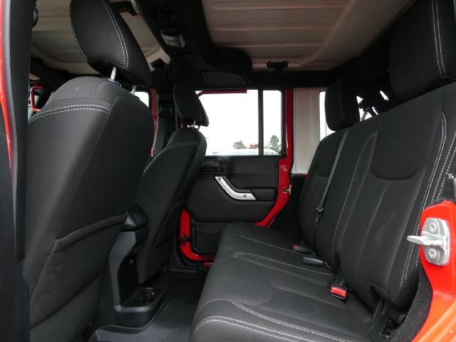 2016 Jeep Wrangler Unlimited 4WD 4dr Sahara