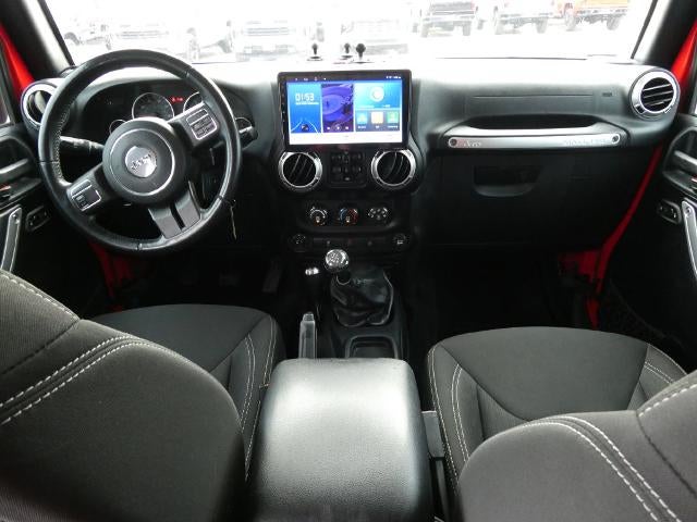 2016 Jeep Wrangler Unlimited 4WD 4dr Sahara
