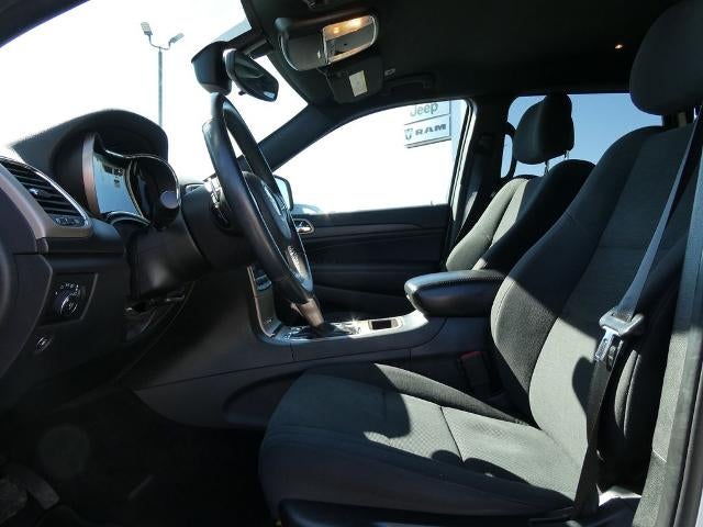 2017 Jeep Grand Cherokee Laredo 4x4