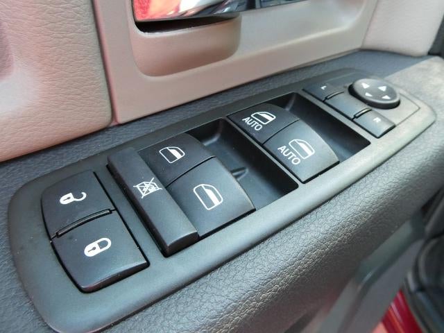 2012 RAM 1500 4WD Crew Cab 5.7 Ft Box Big Horn