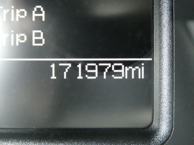 2014 RAM 1500 4WD Crew Cab 5.7 Ft Box Express