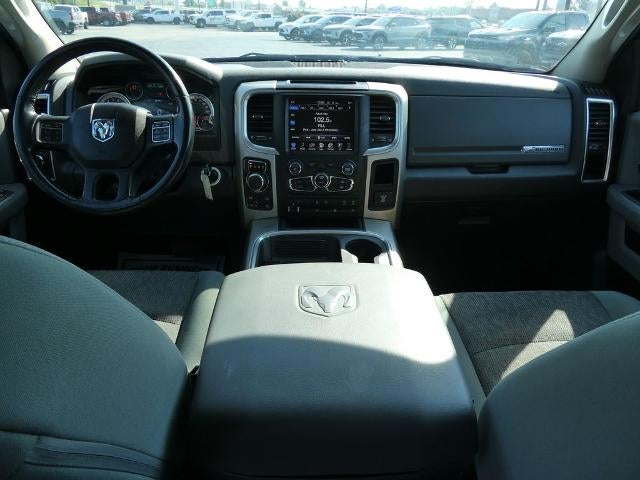 2017 RAM 1500 Big Horn Crew Cab 4x4 5'7' Box