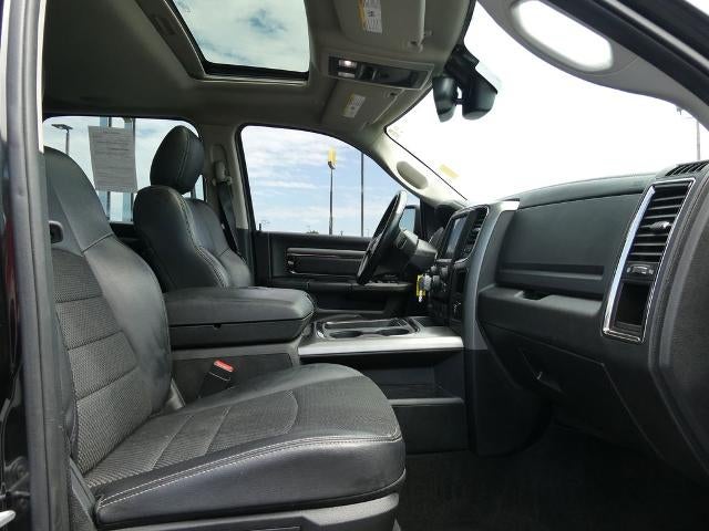 2017 RAM 1500 Night Crew Cab 4x4 5'7' Box