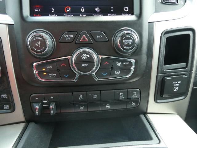2018 RAM 1500 Big Horn Crew Cab 4x4 6'4' Box