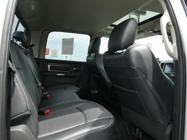 2018 RAM 1500 Laramie Crew Cab 4x4 6'4' Box