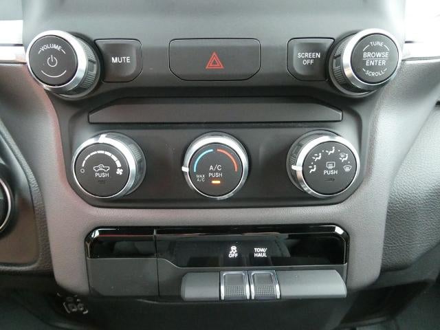 2022 RAM 1500 Big Horn 4x4 Crew Cab 5'7' Box