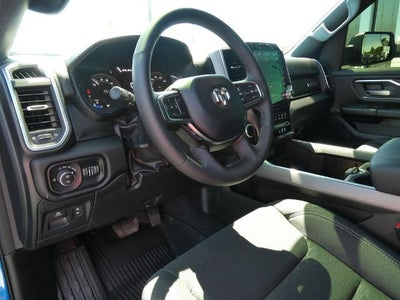 2025 RAM 1500 Big Horn Crew Cab 4x4 5'7' Box